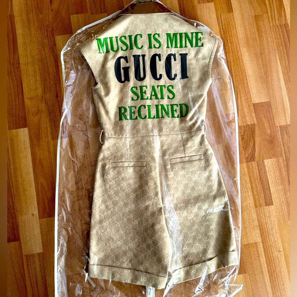 NWT Gucci 100 Romper GG print Size 38. Music is Mine Gucci Seats Reclined.